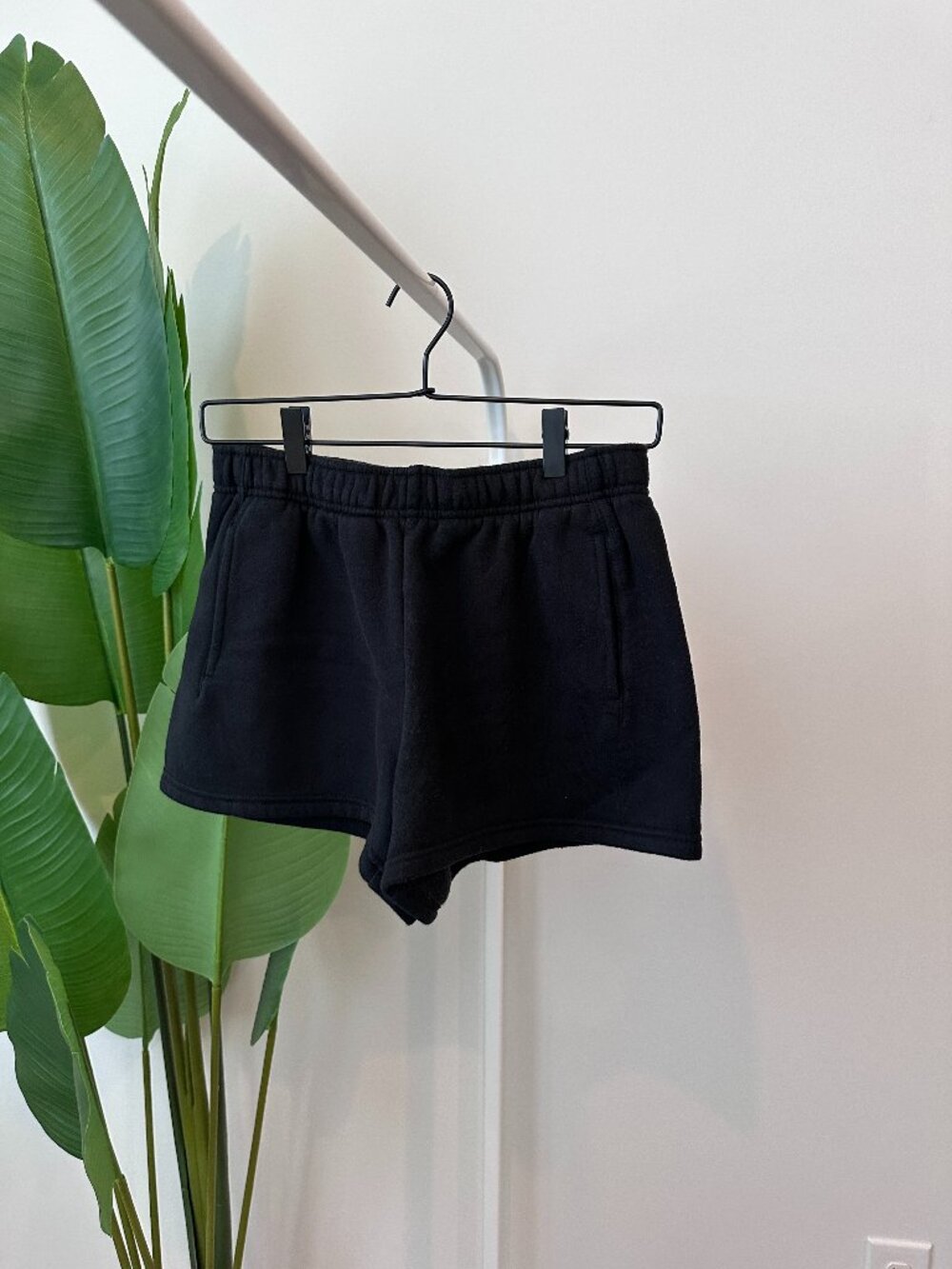 American Eagle OFFLINE by Aerie 3" Cloud Fleece Short Black Small